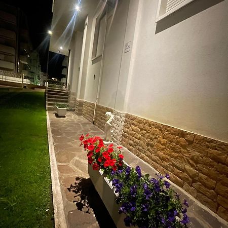 Palazzina Del Sole Sottomarina Exterior foto