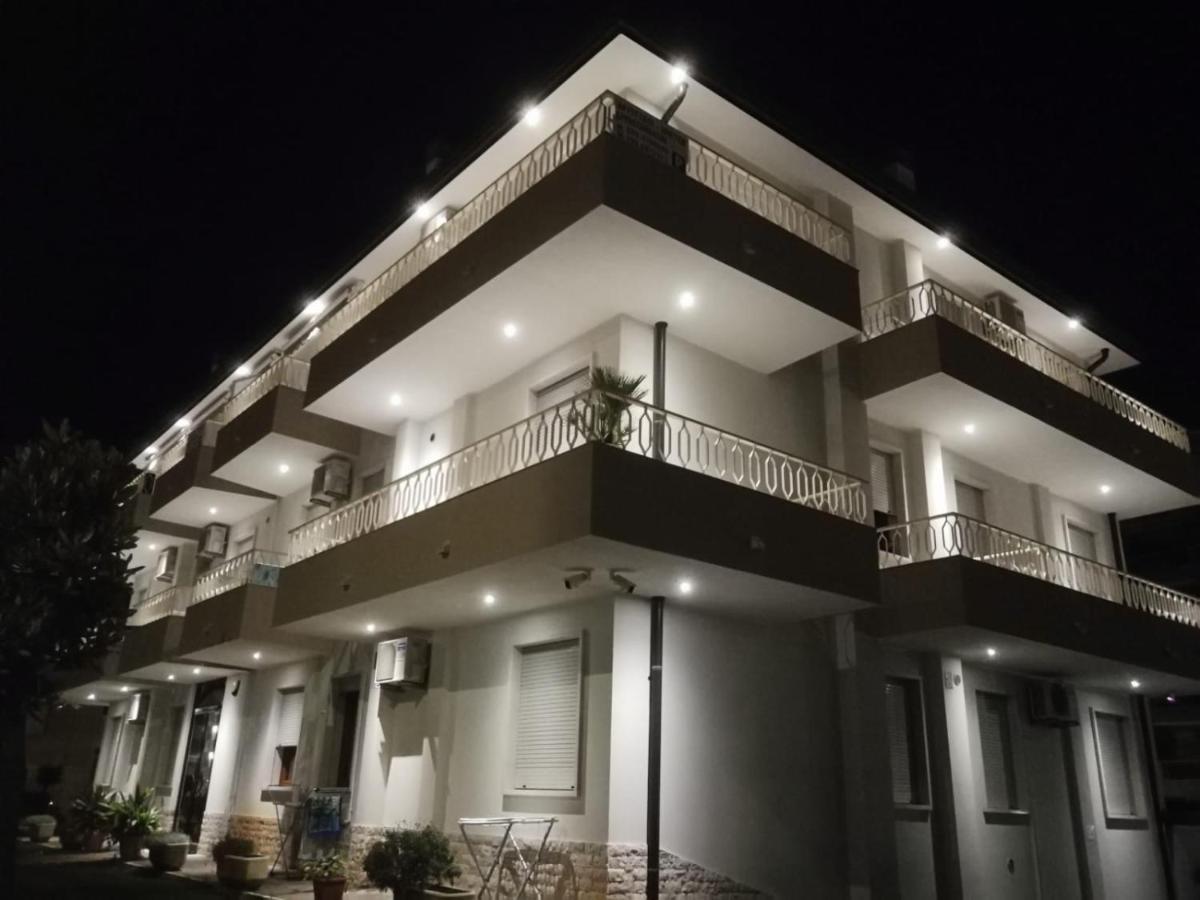 Palazzina Del Sole Sottomarina Exterior foto
